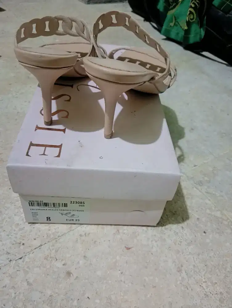 sandal wanita merk chrissie uk 39