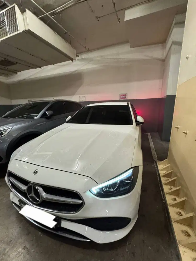 Dijual Mercedes Benz C200 W206