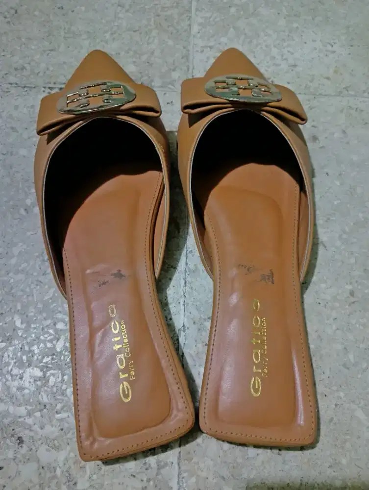 sepatu wanita uk 40