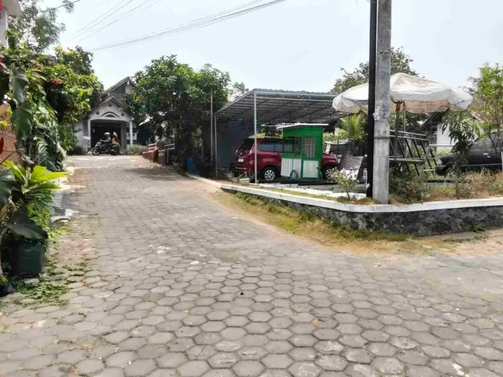TANAH 203M SIAP BANGUN STRATEGIS DEKAT KAMPUS KEDOKTERAN UMM MAGELANG