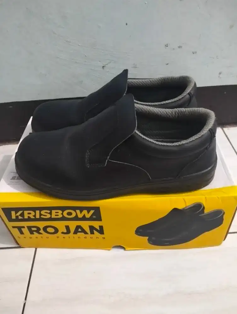 Jual sepatu safety kitchen