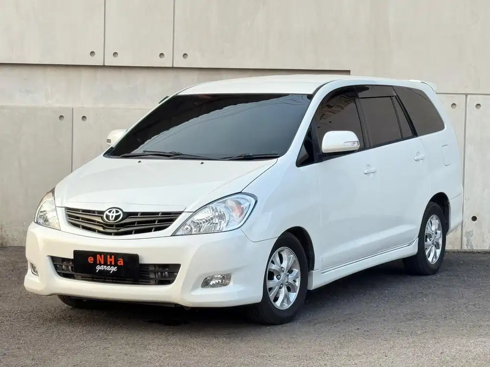 Kijang Innova G 2.5 Diesel Matic 2010
