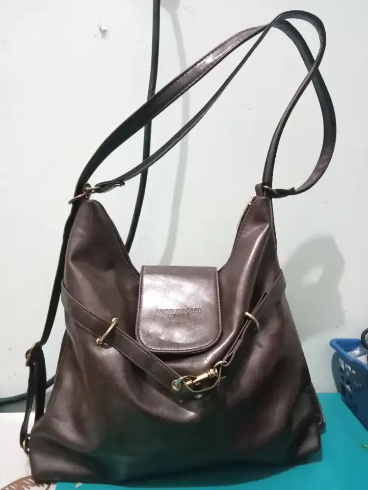 Tas bahu dan ransel wanita
