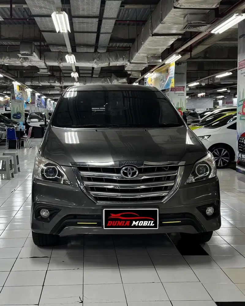 KM 50 RB - INNOVA BARONG 2015 NOT 2014 KONDISI SEPERTI BARU