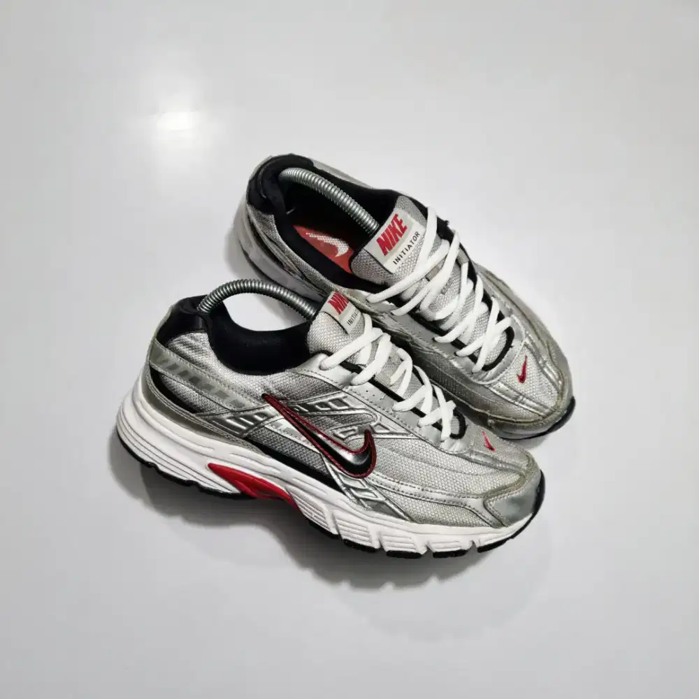 Nike Initiator 'Metalic Silver Red' Original Second Size 41/26cm