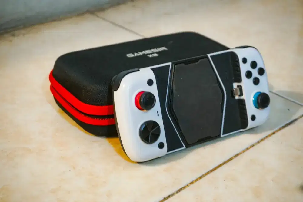 Controller Gamesir X3 (lengkap sama case)
