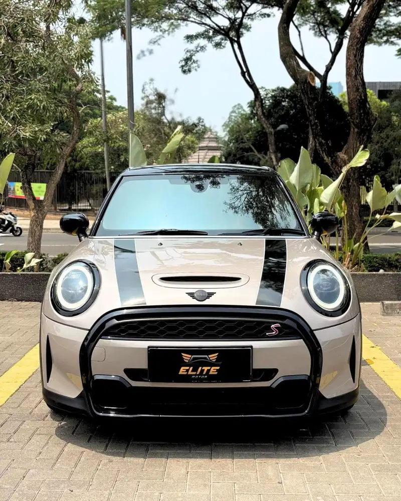 Mini Cooper S 5 Doors 2023 On Warranty