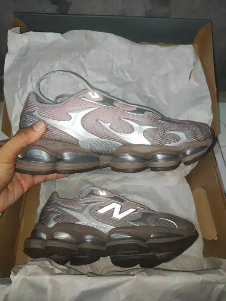 New Balance Abzorb 2000