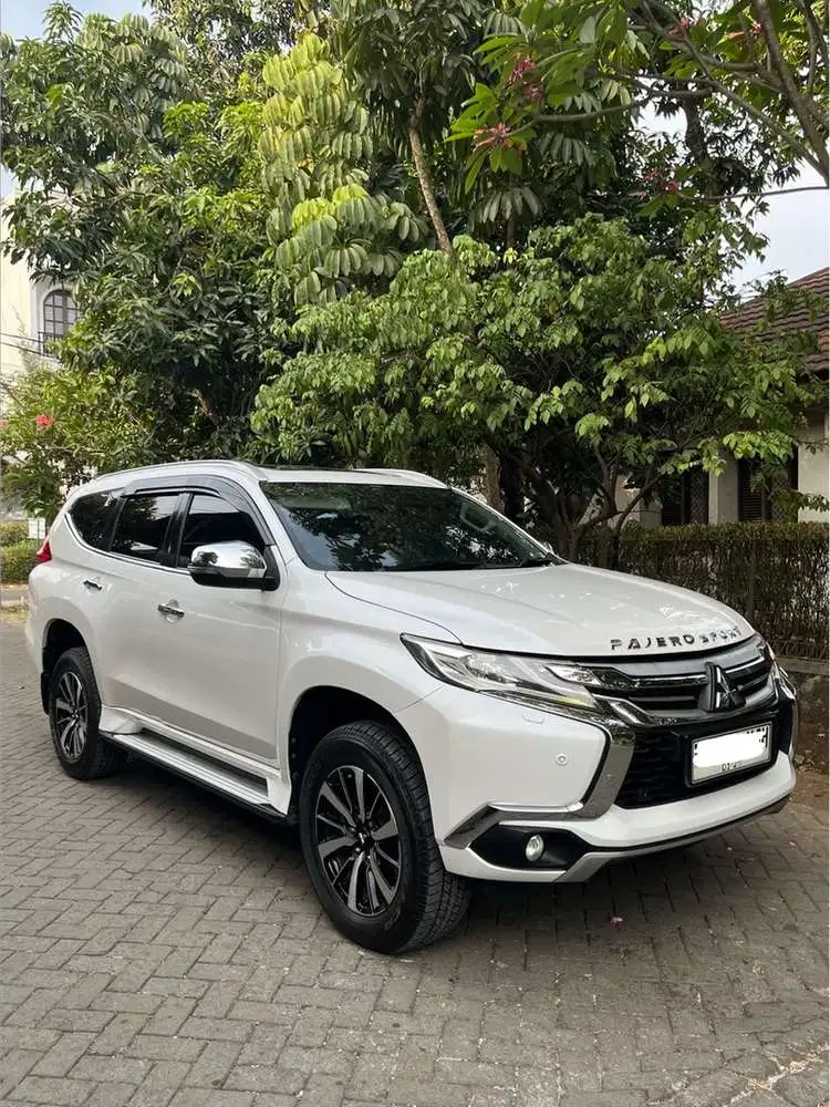 Pajero Sport Dakar 4x2 AT 2019