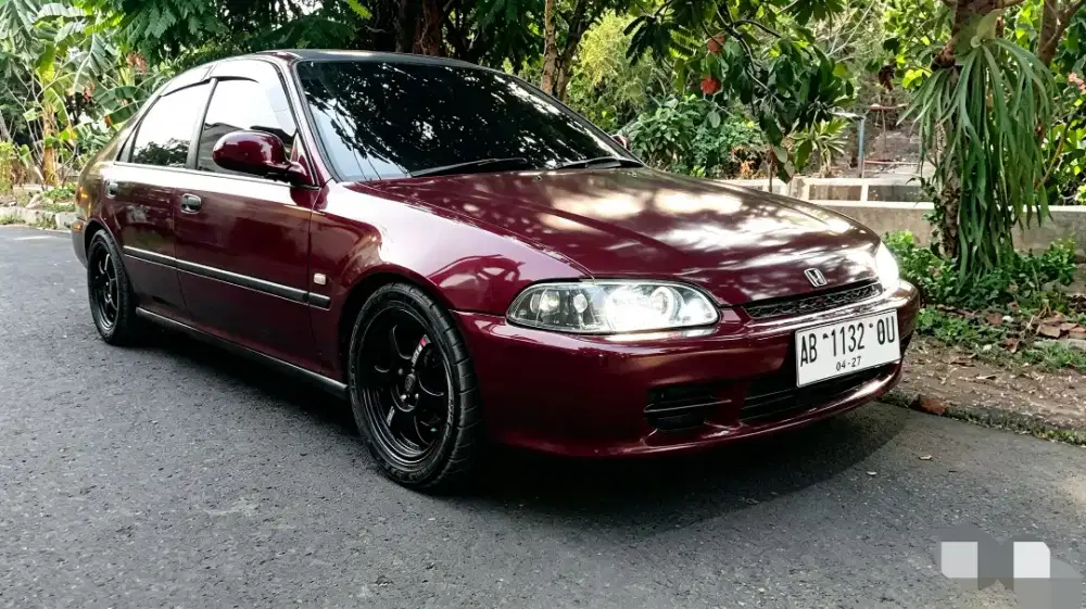 Di jual mobil Civic Genio th 1992
Pelat AB Sleman ,
Mati pajek 1 th
