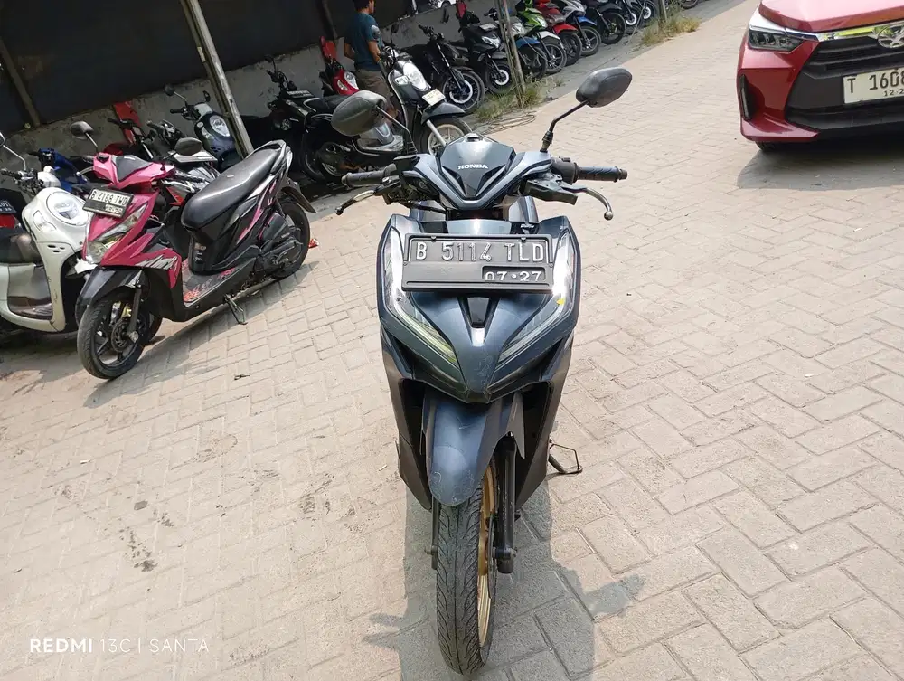 Honda Vario 125 LED new Tahun 2022 Free balik nama