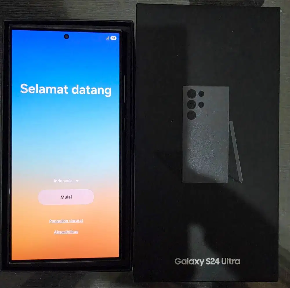 Samsung S24 Ultra 512 Ex-SEIN + Bonus Case Magsafe