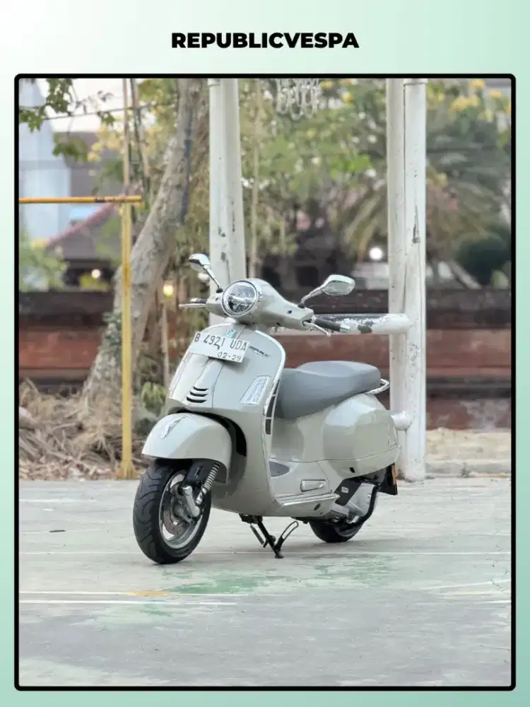 JUAL VESPA GTS CLASSIC 150 KEYLESS IGET ABS LED THN 2023