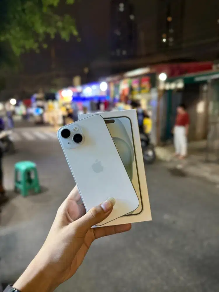 IPHONE 15 128GB RESMI IBOX Fullset