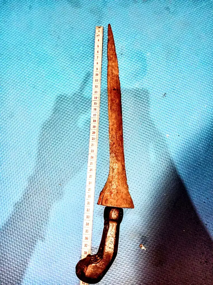 Pajangan dinding antik