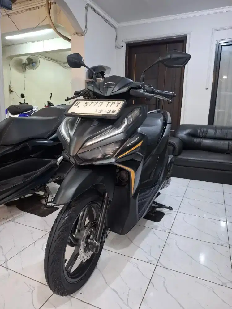 HONDA VARIO 125 KEYLESS TAHUN 2023, HITAM DOFF ISTIMEWA