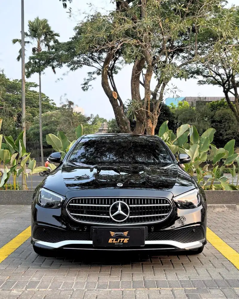 Mercedes Benz E200 Avantgarde 2023 Bergaransi