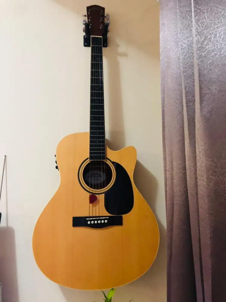 Dijual Gitar Akustic AC 114 CE NAT