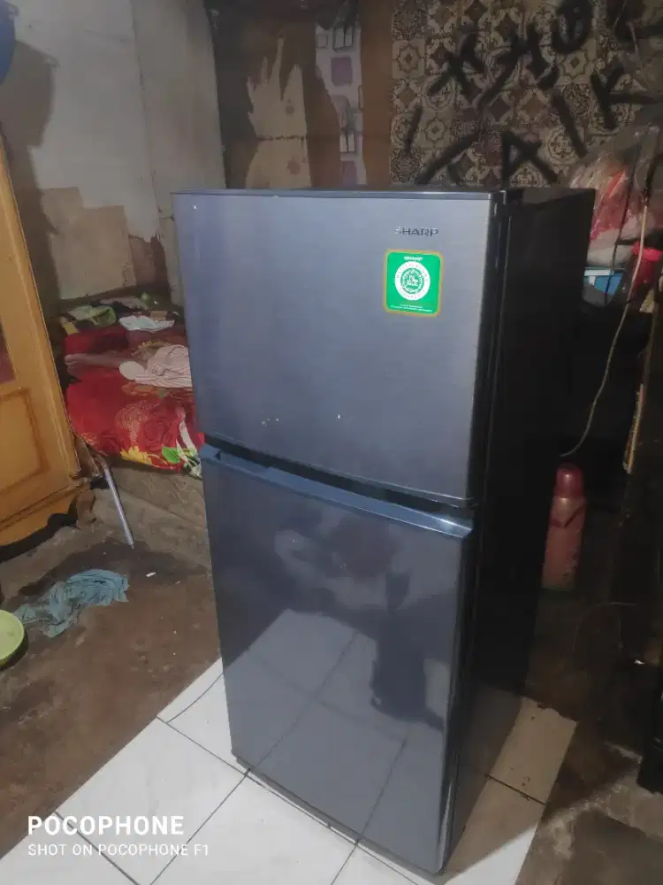 Kulkas 2pintu Sharp