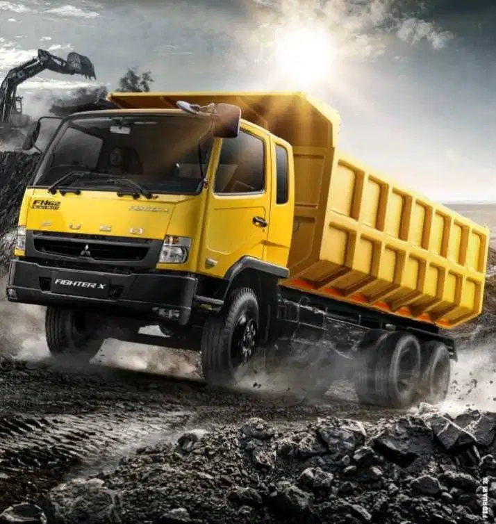 BUNGA 0% DP RENDAH: SEGERA MILIKI MITSUBISHI FUSO CANTER FE 74 L BARU