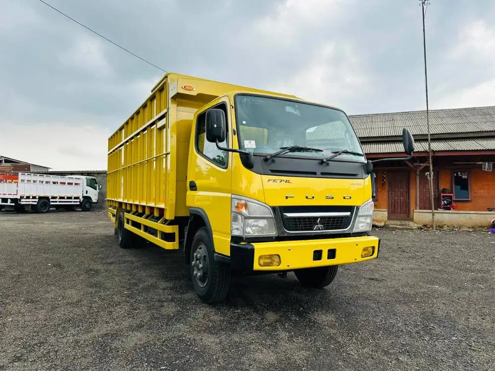 BUNGA 0% DP RENDAH: SEGERA MILIKI MITSUBISHI FUSO CANTER FE 74 L BARU