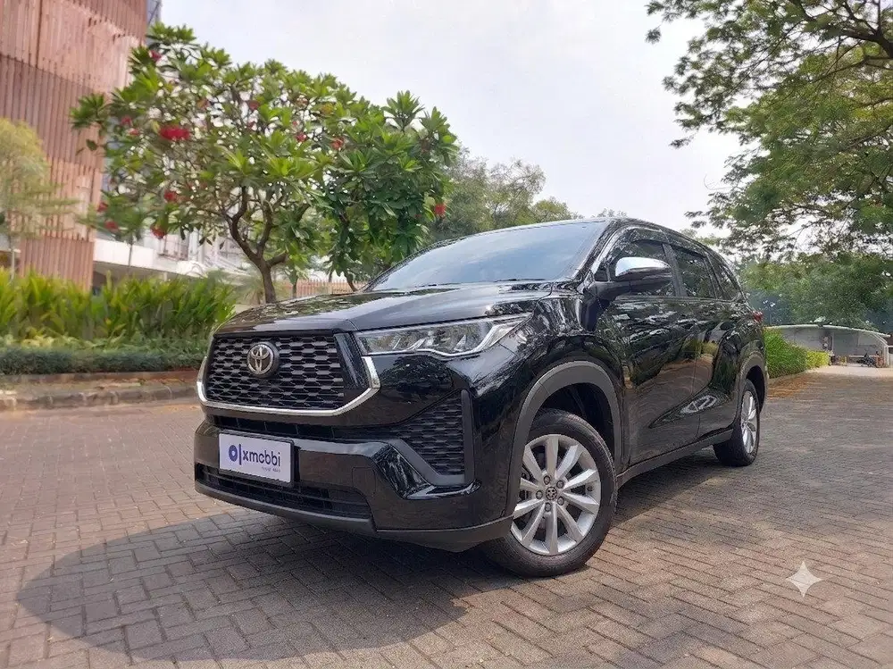 TDP 1 JUTA Toyota Kijang Innova 2.0 Zenix V CVT AT 2022 Hitam CDKOB
