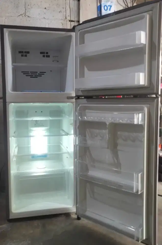 kulkas LG 2 pintu