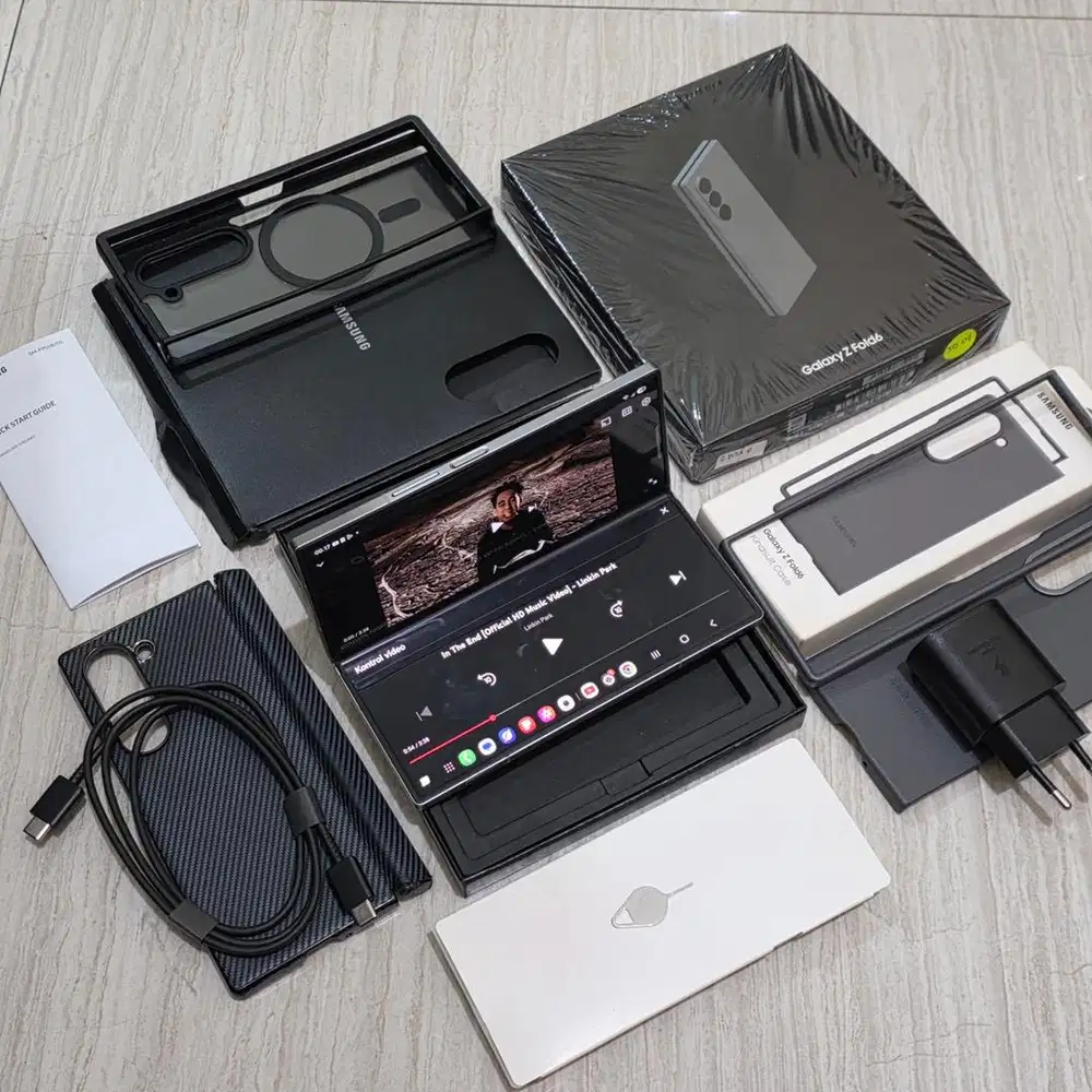 Samsung Z FOLD 6 5G 12/256GB SEIN Minus Layar Dalam Fullset Original