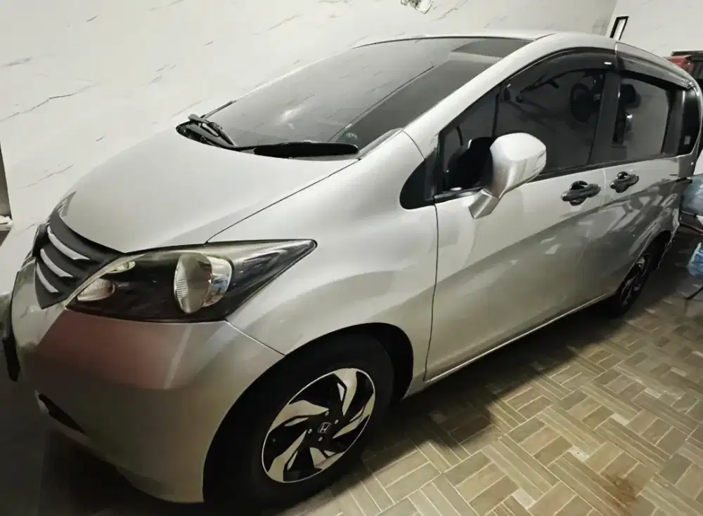 Honda Freed PSD 2011