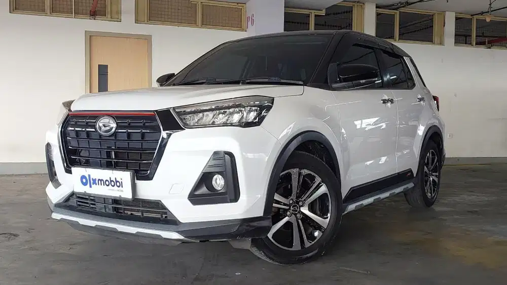 TDP 1 JUTA Daihatsu Rocky 1.0 R ADS Bensin-AT 2021 Merah CUZGB