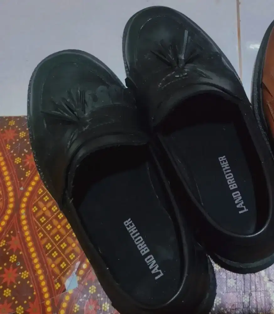 Sepatu loafers safety pria
