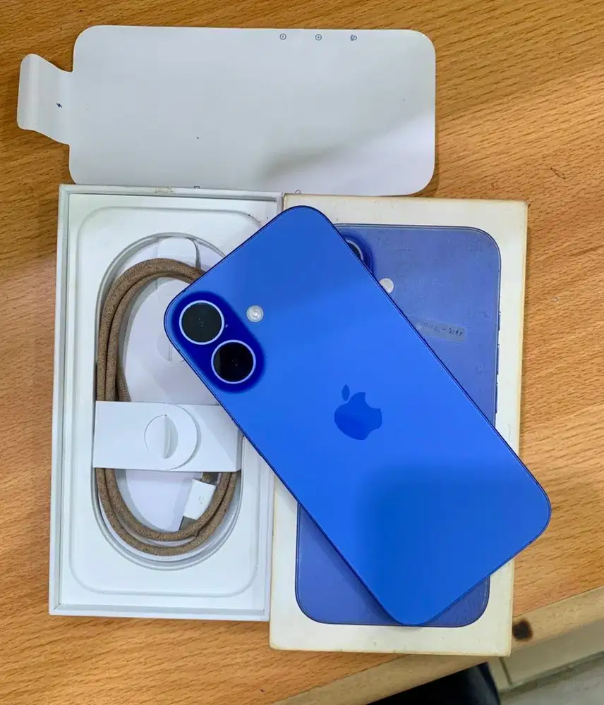 iPhone 16 Ultramarine 128gb iBox
