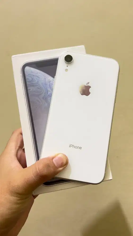 IPHONE XR 128 INTER ALLOPT SIAP PAKAI NO MINUS FULLORIAN FULLSET BJM