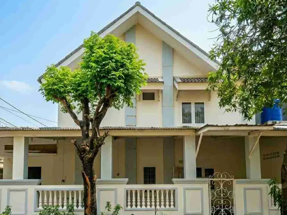JUAL RUMAH SIAP.HUNI DI PERUMAHAN TAMAN PALEM JAKARTA BARAT