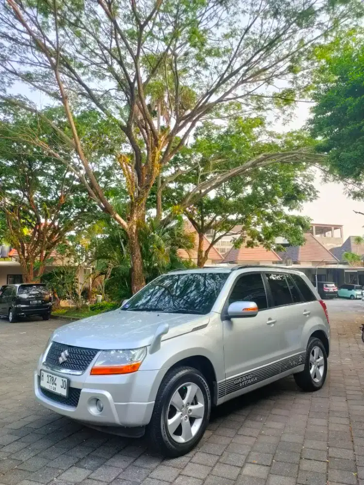 Grand Vitara Facelift 2.0 A/T Original Terawat Sangat Istimewa