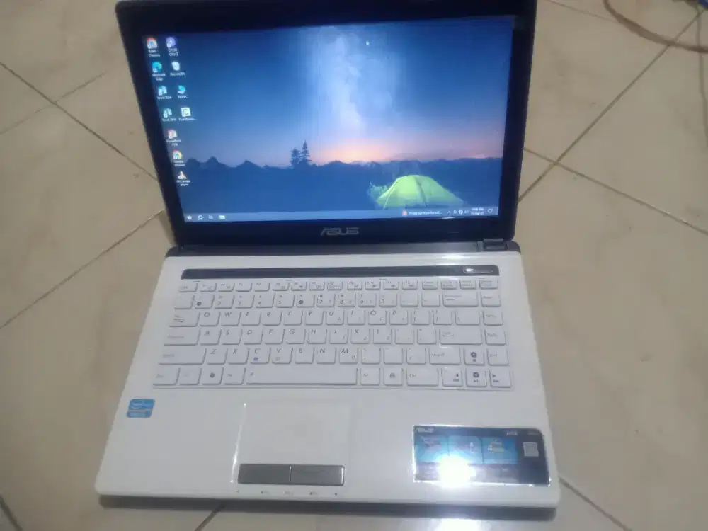 Di jual : Laptop. asus a43s core ,i3.lcd.14.inch .nominus.Rp.1.800.000