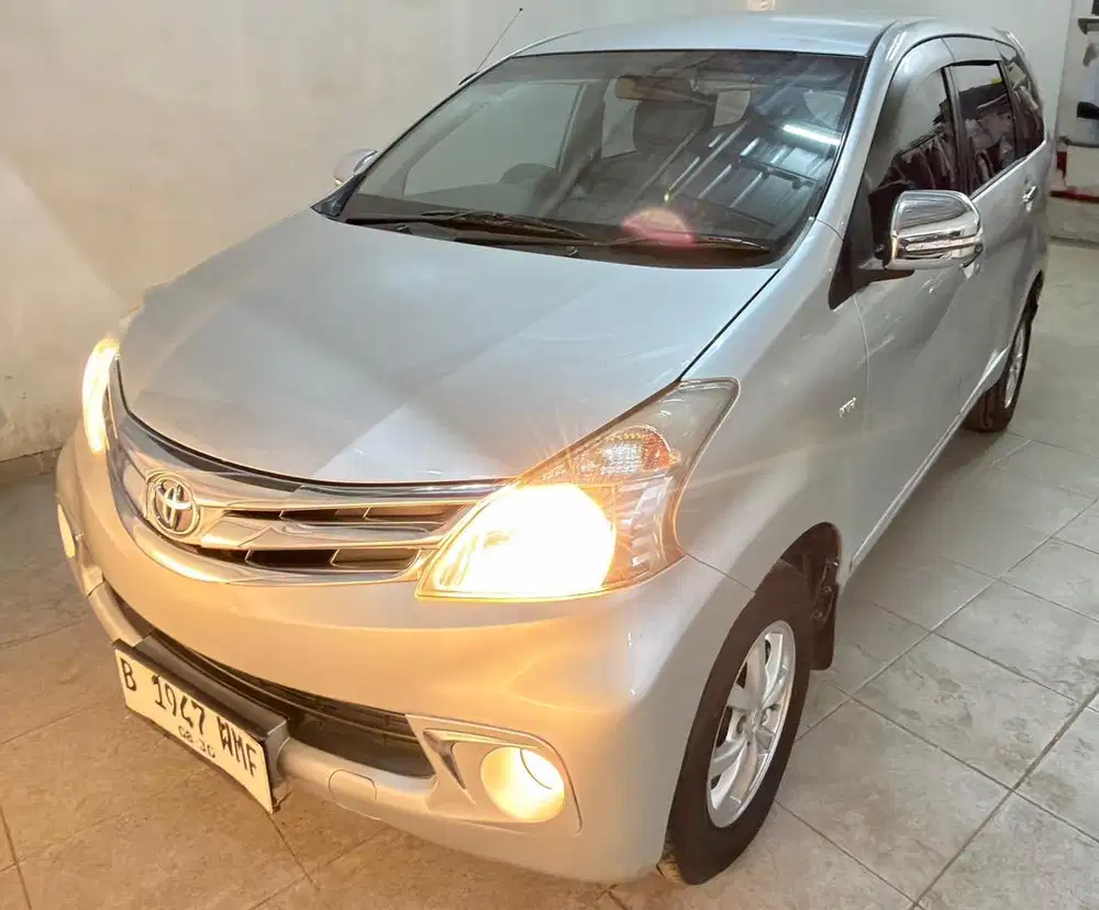 Avanza G matic 2014 kinclong banget