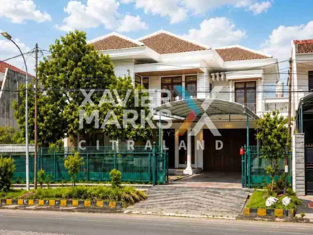 1. Dijual Rumah Raya Satelit Utara (strategis)