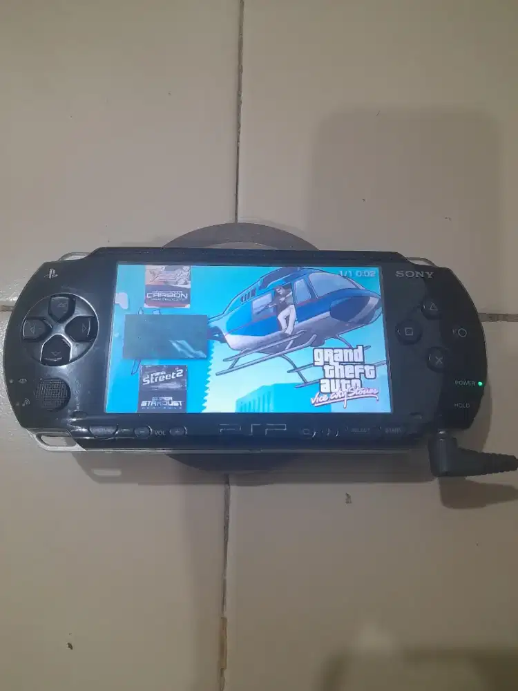PSP FAT Tebel Memory 4gb plus Cassan nya Non Batre