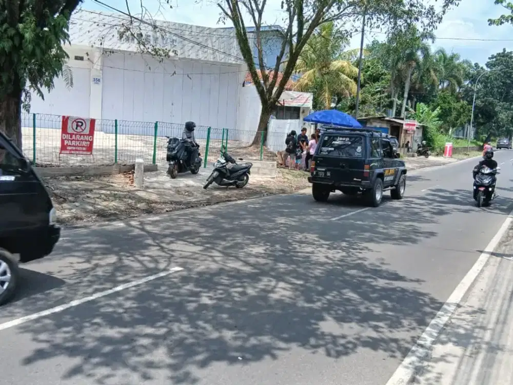 Disewakan ruko siap huni di jalan raya soreang