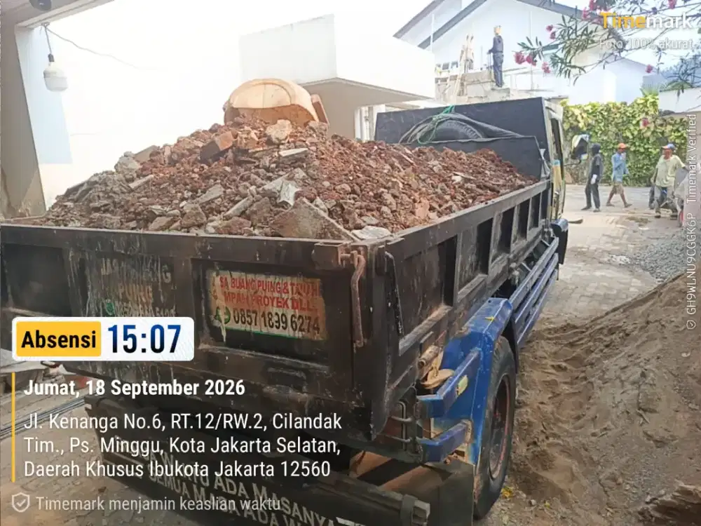 Jasa buang puing tanah