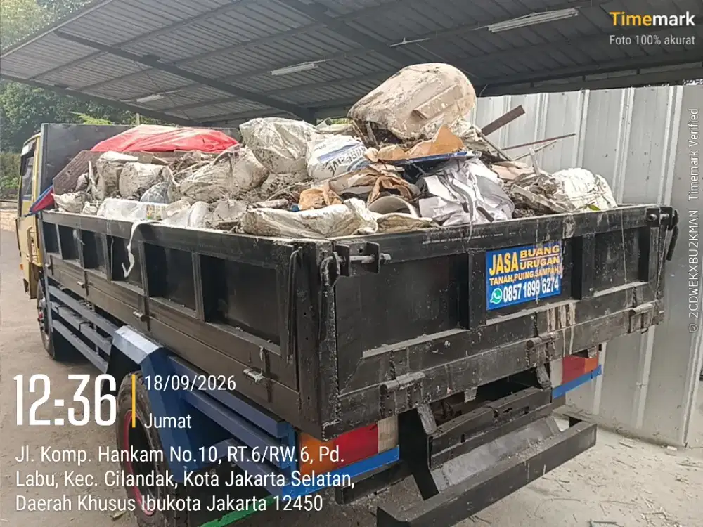 Jasa buang puing tanah