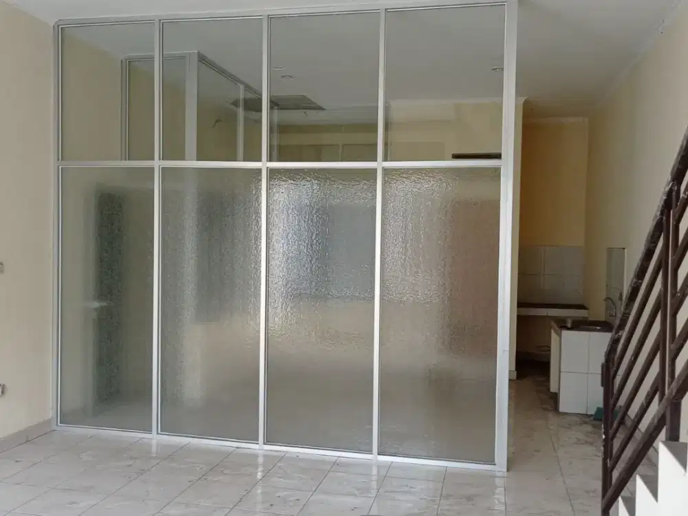 Disewakan ruko siap huni di jl Terusan Kopo Katapang