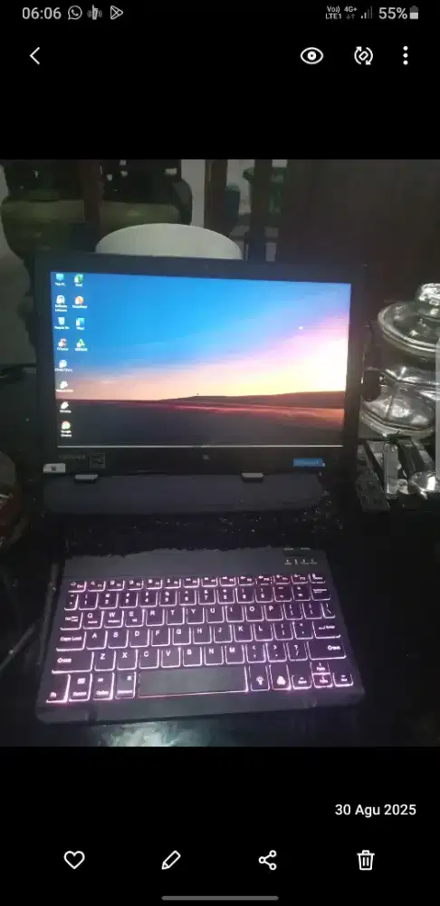 Toshiba laptob tablet layar sentuh multi fungsi