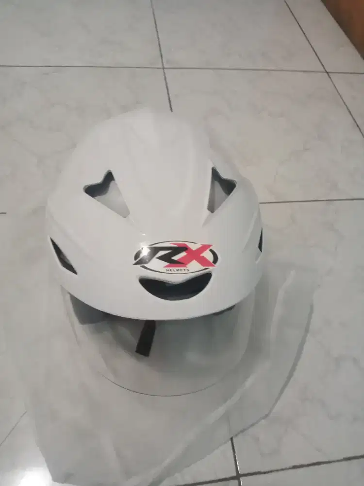 Jual Helm kondisi baru