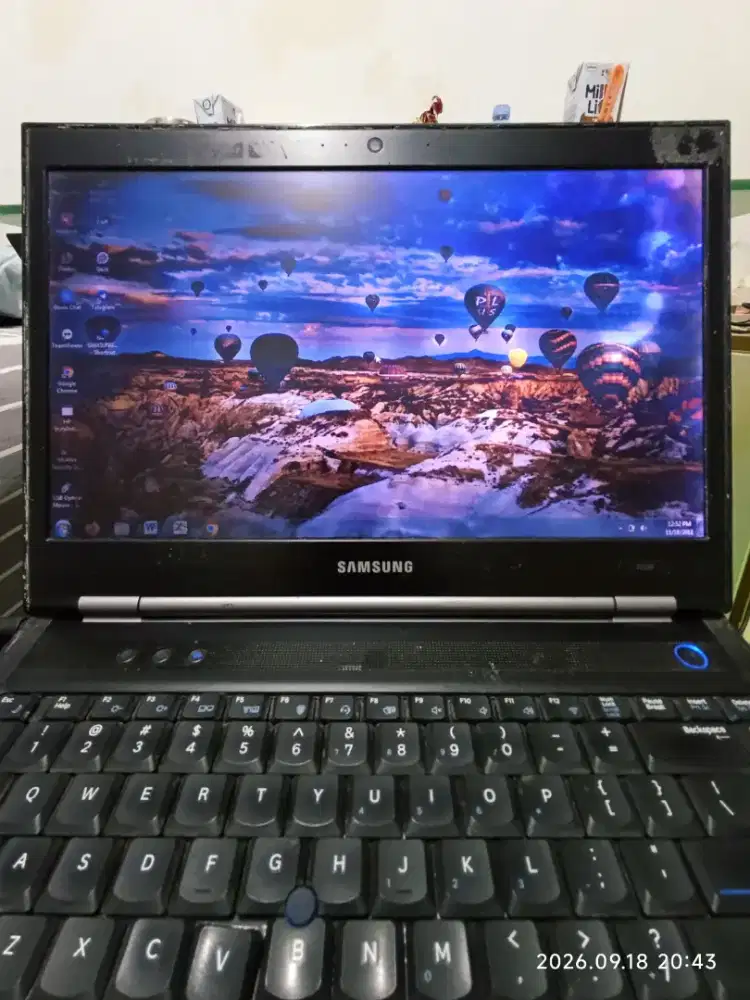 NOTEBOOK SAMSUNG NP400B4BH – CORE i5 / RAM 8 GB / SSD 112 GB