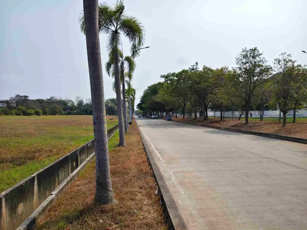 jual tanah kavling industri luas 2,5 hektare Jababeka cikarang