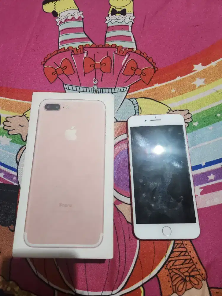IPHONE 7 PLUS WARNA MERAH MATI TOTAL 128 GB