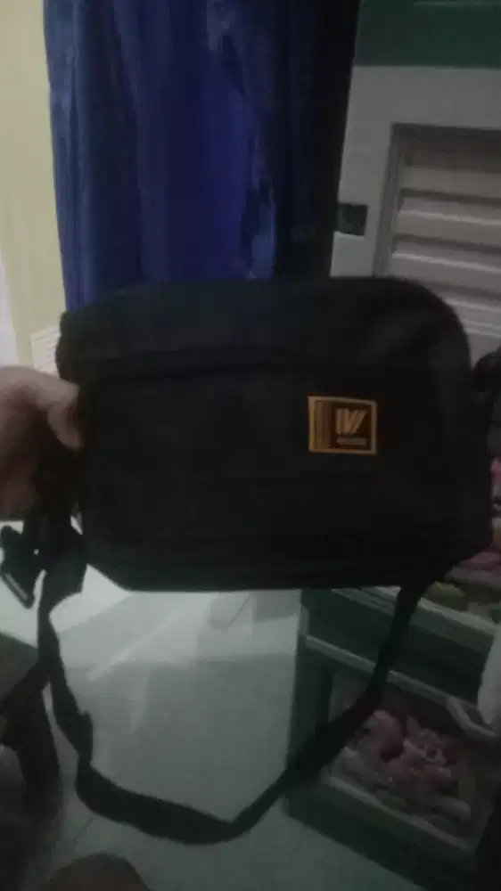 Tas selempang pria