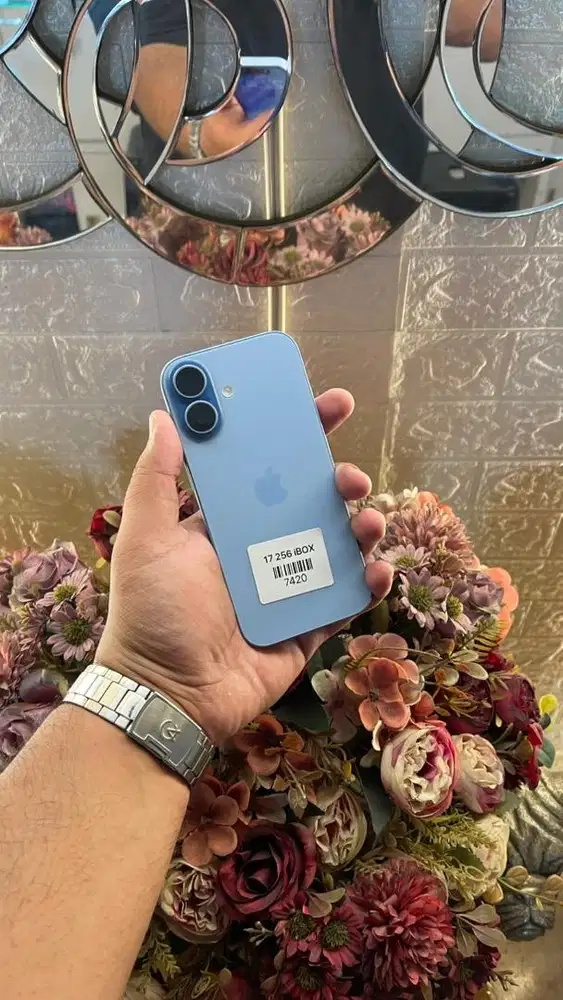 Iphone 17 256gb iBox Garansi on Januari